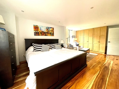South America / Apartments for Sale, Medellin Colombia - image 8