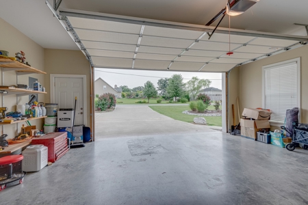 Brick Home on Large Corner Lot w/ Workshop - White Bluff, TN - image 22