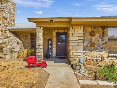 Welcome to the Equine Ranch of your dreams - image 40