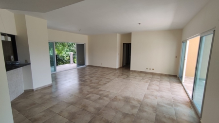 Spacious Apartment in PH Alcazar, Coronado Golf  *SOLD* - image 2