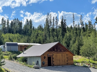 Mountain Log Home with 20+ Acres - image 34