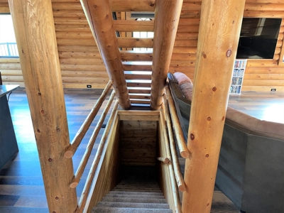 Mountain Log Home with 20+ Acres - image 24