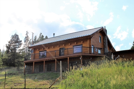 Mountain Log Home with 20+ Acres - image 40