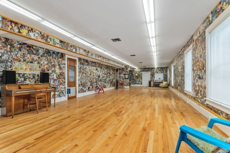 Commercial Building For Sale in Cobleskill, NY - image 29