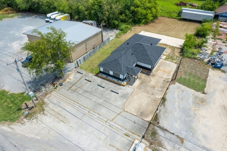 Commercial Property For Sale in Pryor, OK - image 28