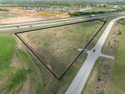 Commercial Property for Sale in Bolivar, MO - image 1