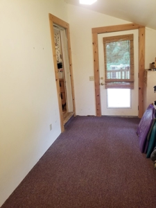 Charming New Englander in the Country - image 15