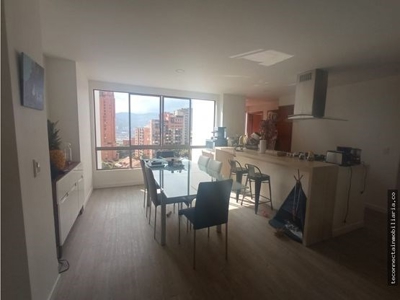 Great opportunity in this apartment located in Provenza - image 4