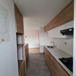 Duplex Penthouse with Panoramic Views - image 11