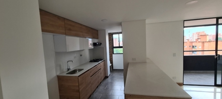 Duplex Penthouse with Panoramic Views - image 6