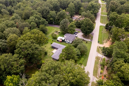 Ozarks Home For Sale In Bull Shoals Arkansas - image 25