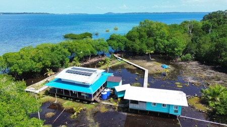 Waterfront Home with Cabin for Sale, Bocas del Toro, Panama - image 44