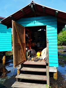 Waterfront Home with Cabin for Sale, Bocas del Toro, Panama - image 9