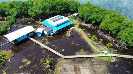 Waterfront Home with Cabin for Sale, Bocas del Toro, Panama - image 45