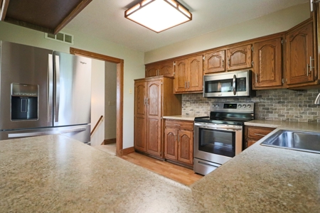 Home on Acreage For Sale Warrensburg, MO - image 20