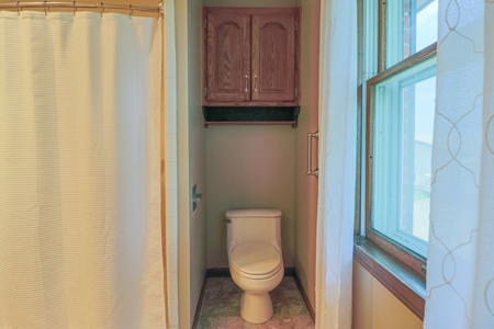 Home on Acreage For Sale Warrensburg, MO - image 22