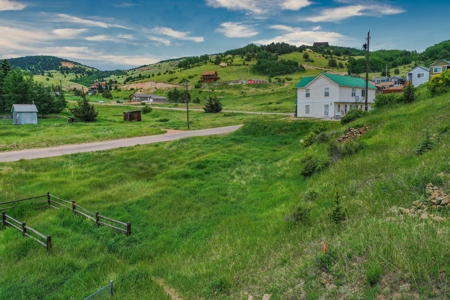 Mixed Use Investment Property In Growing Cripple Creek - image 10