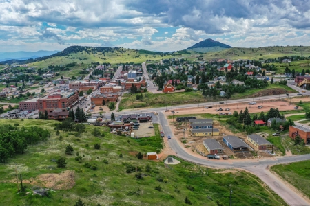 Mixed Use Investment Property In Growing Cripple Creek - image 6