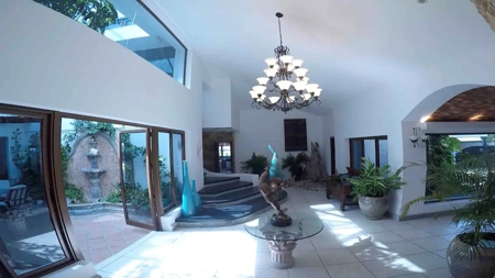 Ocean Front Mansion Vistamar Panama - image 27