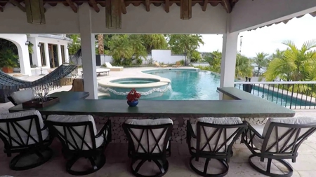 Ocean Front Mansion Vistamar Panama - image 16