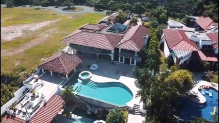 Ocean Front Mansion Vistamar Panama - image 10