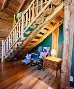 Stunning Log Cabin On Kerr Lake, NC - image 3