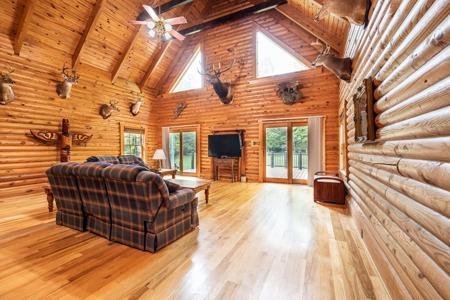 Stunning Log Cabin On Kerr Lake, NC - image 38