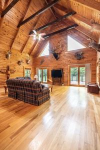 Stunning Log Cabin On Kerr Lake, NC - image 27