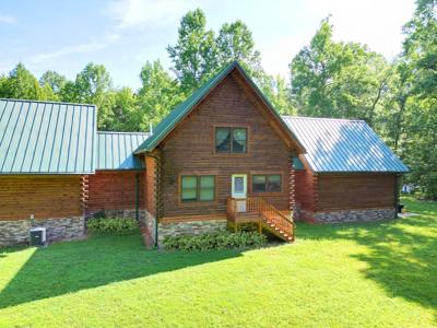 Stunning Log Cabin On Kerr Lake, NC - image 23