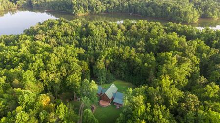 Stunning Log Cabin On Kerr Lake, NC - image 50