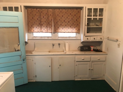 Perry OK Historic Home to Auction, 2 bed 1 bath - image 9