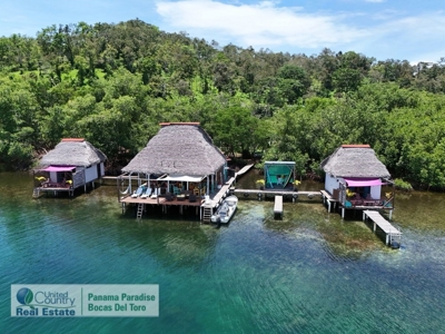 Amazing Location, Titled Oceanfront Bed and Breakfast - image 34