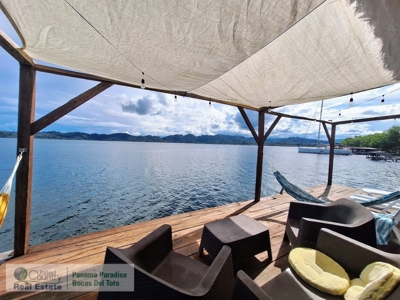 Amazing Location, Titled Oceanfront Bed and Breakfast - image 11