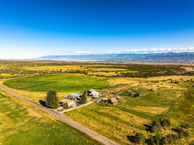 Crawford Colorado Farm & Ranch on Fruitland Mesa - image 2