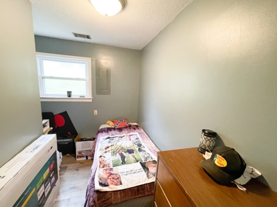 Large Family Home in Salem, Missouri. - image 15
