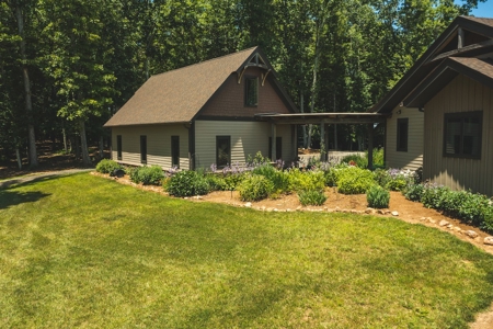 Custom Timber Frame Home and Land for Sale at Auction - image 6
