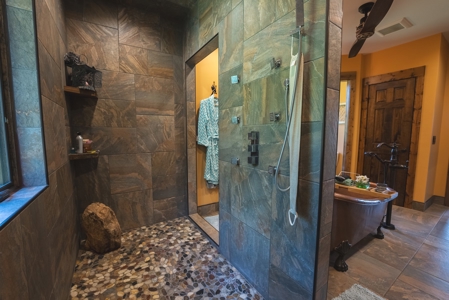 Custom Timber Frame Home and Land for Sale at Auction - image 33