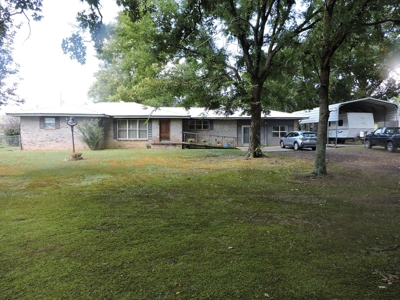 Large Home FOR SALE in Ouachita Mtns - image 1