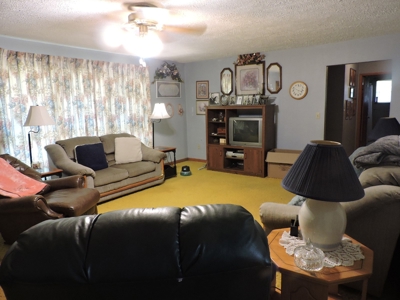 Large Home FOR SALE in Ouachita Mtns - image 16
