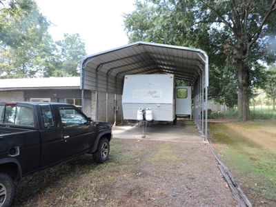 Large Home FOR SALE in Ouachita Mtns - image 2
