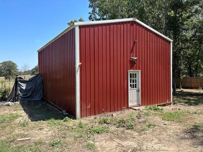 Shed on Acreage in the Ozarks - image 10