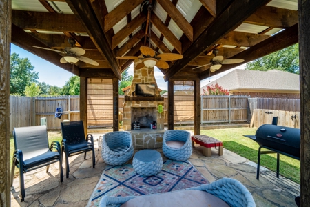 Gorgeous Brick & Stone Home Winnsboro Wood County Texas - image 39