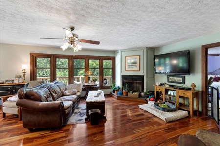 Country Home for Sale in Pilot VA - image 7