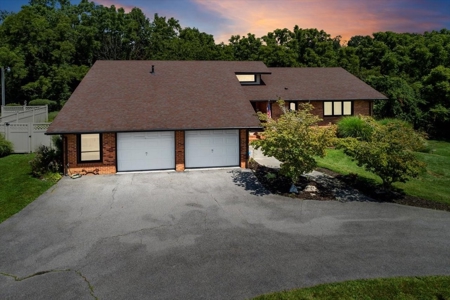 Country Home for Sale in Pilot VA - image 1
