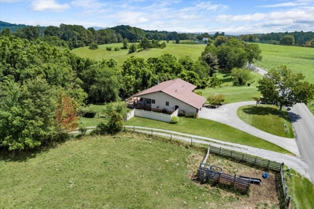 Country Home for Sale in Pilot VA - image 45