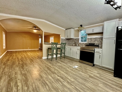 Home in Town with Shop For Sale Roxton TX Lamar Co TX - image 9