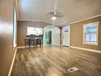 Home in Town with Shop For Sale Roxton TX Lamar Co TX - image 7