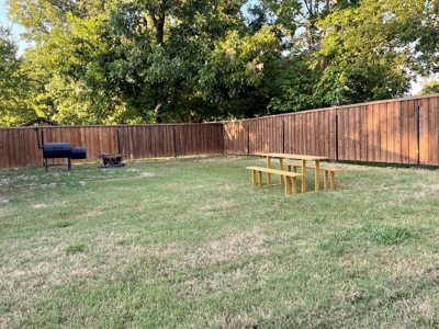 Home in Town with Shop For Sale Roxton TX Lamar Co TX - image 16