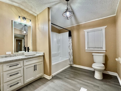Home in Town with Shop For Sale Roxton TX Lamar Co TX - image 11