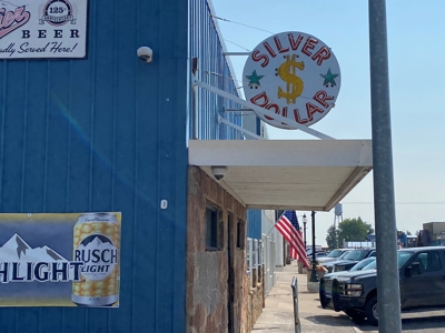 Well established, main street frontage Silver Dollar Bar! - image 6